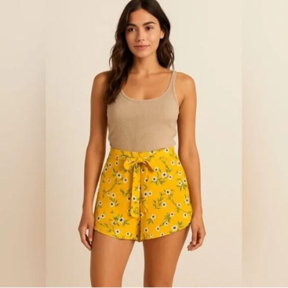PacSun NWT Kendall & Kylie Floral Shorts Sz M - Picture 1 of 8